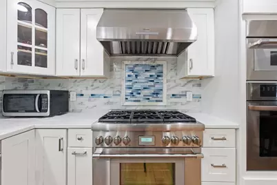 560 Worcester St, Wellesley, MA 02481 - Photo 16