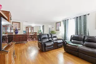 560 Worcester St, Wellesley, MA 02481 - Photo 8