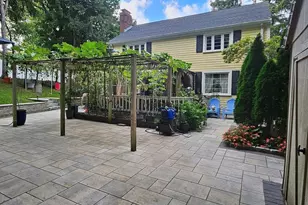 560 Worcester St, Wellesley, MA 02481 - Photo 32