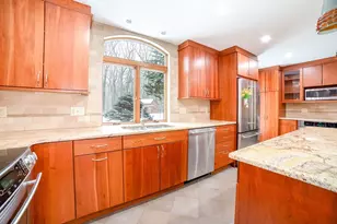 160 Floral St, Shrewsbury, MA 01545 - Photo 6