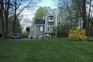 17 S Main St, Petersham, MA 01366 - Photo 4