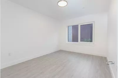 42 North Beacon St #102, Boston, MA 02134 - Photo 4