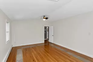 8 Putnam St, Springfield, MA 01109 - Photo 20