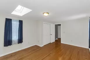 8 Putnam St, Springfield, MA 01109 - Photo 26