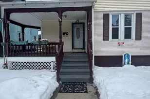 158 Bowles St, Springfield, MA 01109 - Photo 2