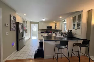 14 Rockland St, Newton, MA 02461 - Photo 10