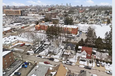 111 Dustin St #111, Boston, MA 02135 - Photo 32