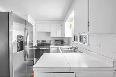 14 Loring Lane, Westfield, MA 01085 - Photo 12