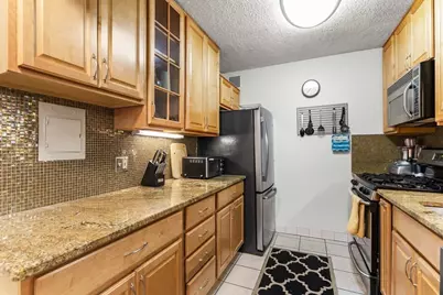 33 Pond Ave #603, Brookline, MA 02445 - Photo 6