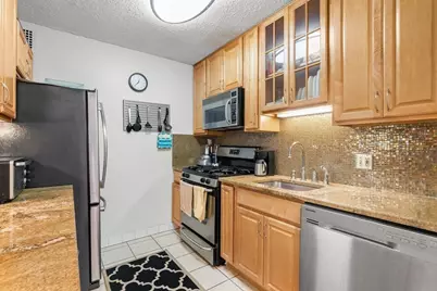 33 Pond Ave #603, Brookline, MA 02445 - Photo 8