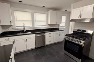 252 Auburndale Ave, Newton, MA 02466 - Photo 2