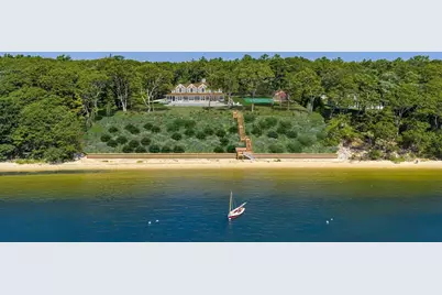 135 Putnam Avenue, Barnstable, MA 02635 - Photo 1