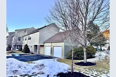 906 Alder Way #906, North Andover, MA 01845 - Photo 2