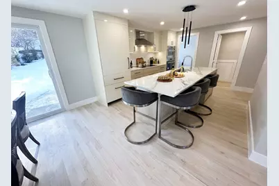 59 Roundwood Road, Newton, MA 02464 - Photo 2