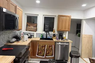 52 Quincy St, Holbrook, MA 02343 - Photo 2