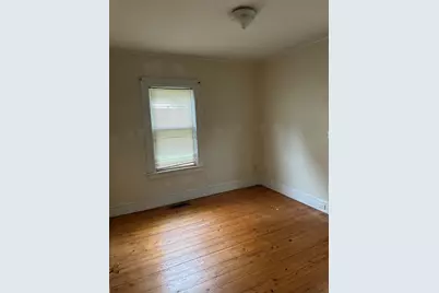 16 Preston Street, Millville, MA 01529 - Photo 8