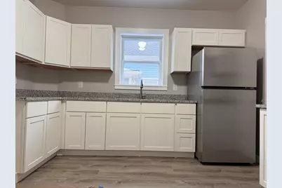 65 Mount Pleasant Street, New Bedford, MA 02740 - Photo 4