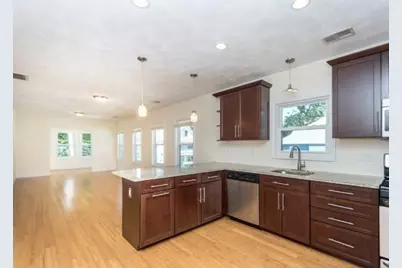 49 Hersom #49, Watertown, MA 02472 - Photo 4