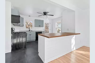 1553 Riverside Ave, Somerset, MA 02726 - Photo 8