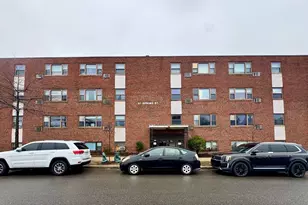 97 Spring St, Boston, MA 02132 - Photo 10