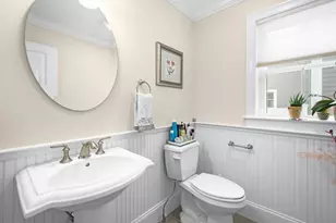 80 Pleasant St, Medfield, MA 02052 - Photo 16