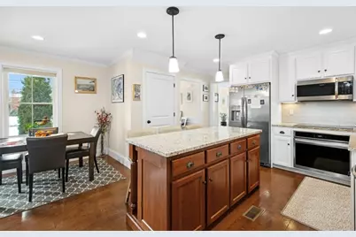 80 Pleasant Street #80, Medfield, MA 02052 - Photo 12