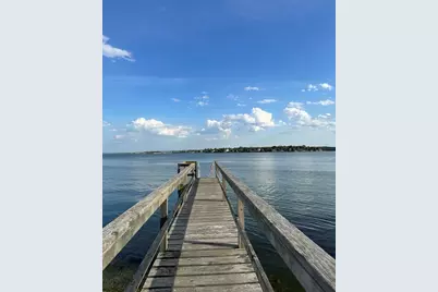 44 Seabury Point Rd, Duxbury, MA 02332 - Photo 2