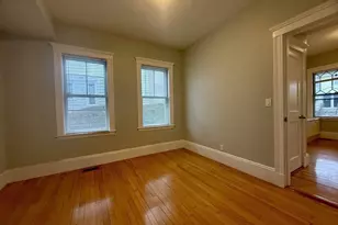 172 Maplewood, Watertown, MA 02472 - Photo 4