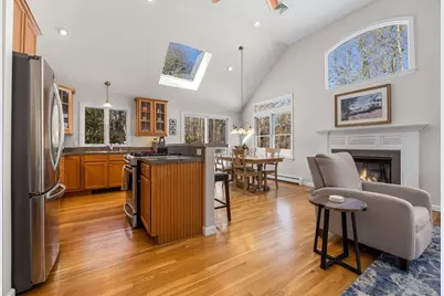 4 Berry Ln, Harwich, MA 02645 - Photo 4