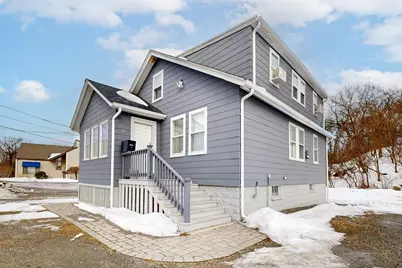 17 Lark Ave, Saugus, MA 01906 - Photo 2