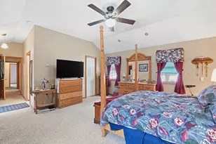 305 Shagbark Rd, Taunton, MA 02780 - Photo 14