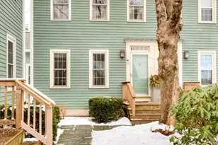 65 Brookdale Cir, Shrewsbury, MA 01545 - Photo 2