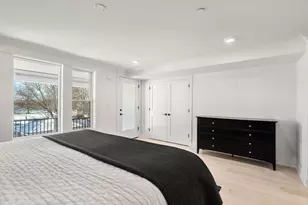 182 Merrimac St, Newburyport, MA 01950 - Photo 30