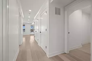 182 Merrimac St, Newburyport, MA 01950 - Photo 22