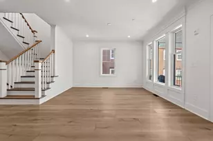 182 Merrimac St, Newburyport, MA 01950 - Photo 16