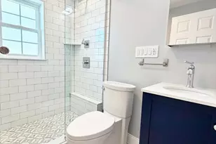 37 Fenton St, Boston, MA 02122 - Photo 6