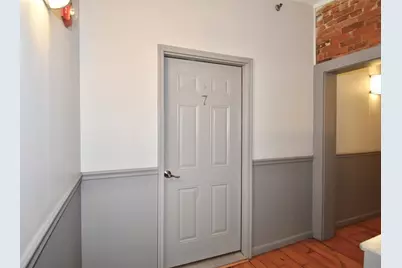 181 Chestnut Street #6, Springfield, MA 01103 - Photo 2