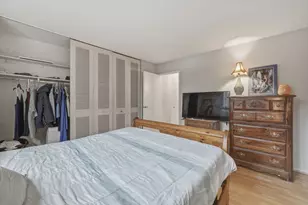 204 Regency Park Dr, Agawam, MA 01001 - Photo 12