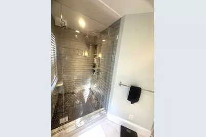 164 Florence Rd #-, Waltham, MA 02453 - Photo 12