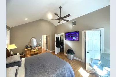 164 Florence Rd #-, Waltham, MA 02453 - Photo 8