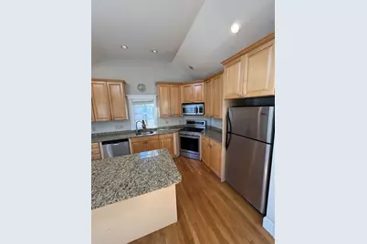 117 Columbia Street #2, Cambridge, MA 02139 - Photo 2