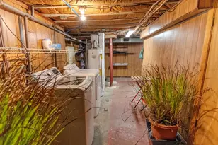 14 Warnock St, Lowell, MA 01852 - Photo 24