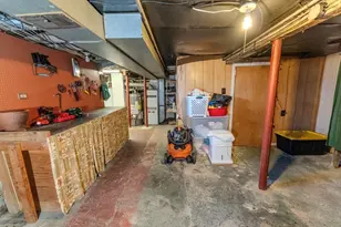 14 Warnock St, Lowell, MA 01852 - Photo 22
