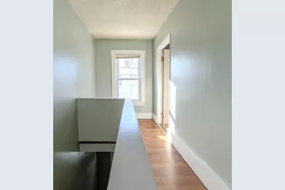 14 Warnock St, Lowell, MA 01852 - Photo 10