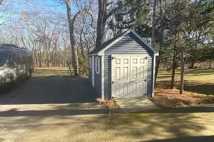 16 Crest Dr, Dover, MA 02030 - Photo 30