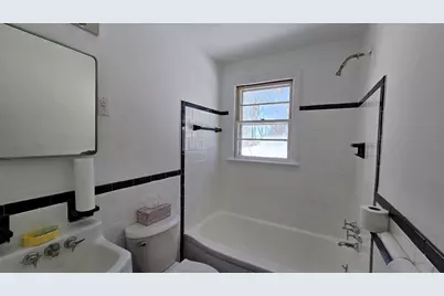 55 Grandview Ave, Worcester, MA 01603 - Photo 6