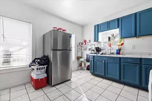 66 Whitcomb St, Webster, MA 01570 - Photo 10