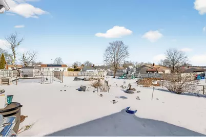 23 Coury Dr, Acushnet, MA 02743 - Photo 8