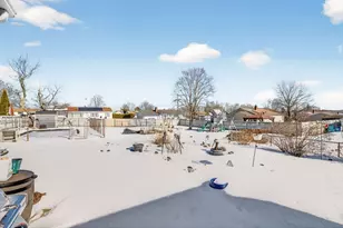 23 Coury Dr, Acushnet, MA 02743 - Photo 8