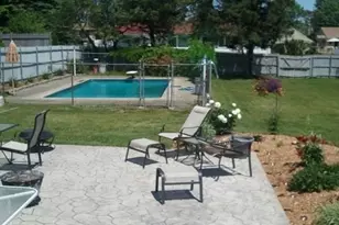 23 Coury Dr, Acushnet, MA 02743 - Photo 2